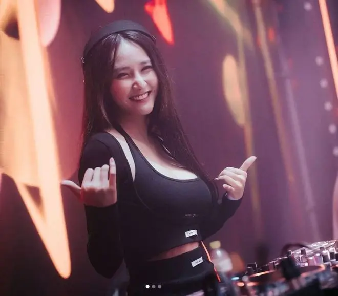 抖音最火中文DJ舞曲下载-最新抖音快手DJ神曲-网络红歌dj火爆歌曲合集