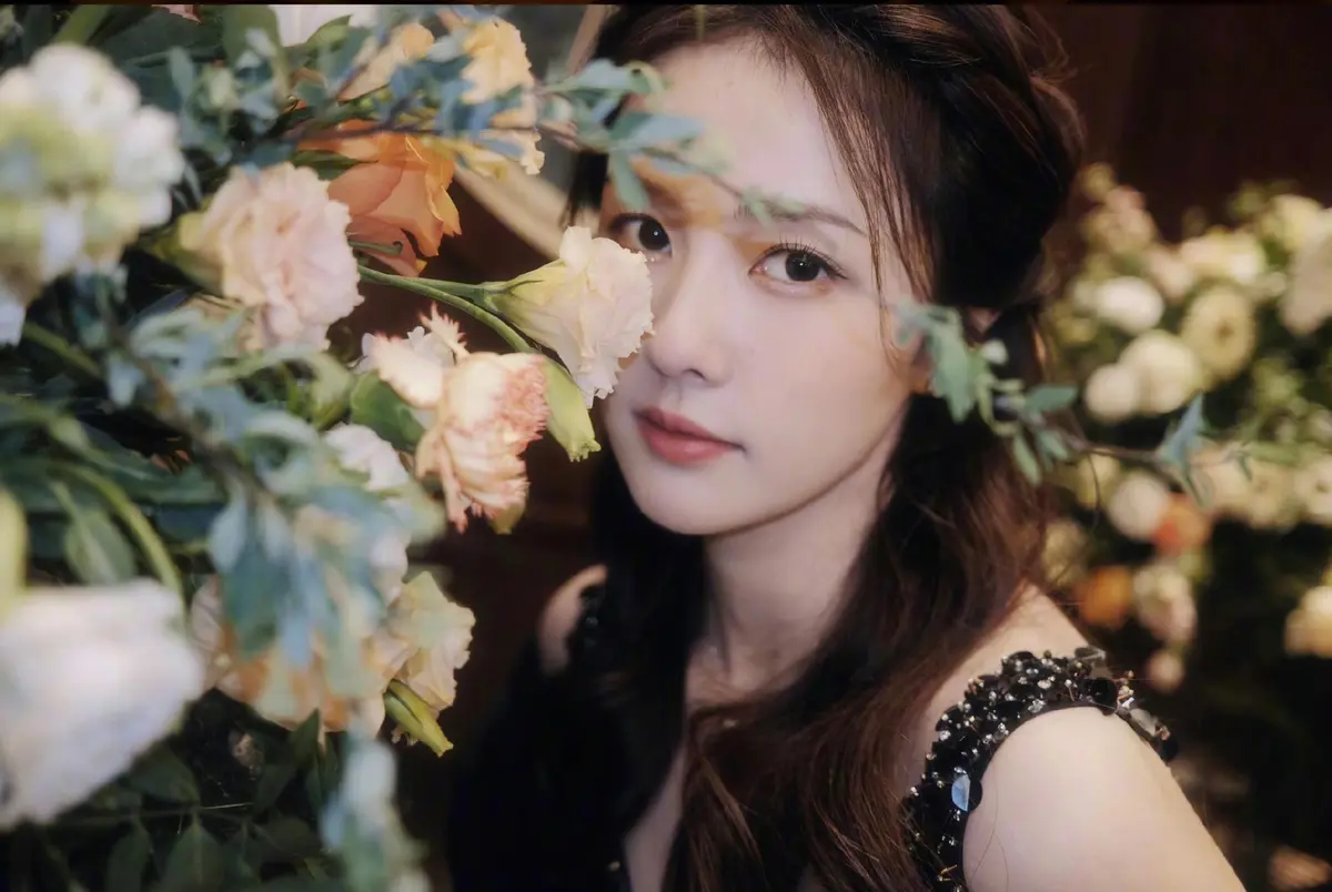 被朋友圈翻唱的歌曲下载-唱出你的心声，触动你的灵魂