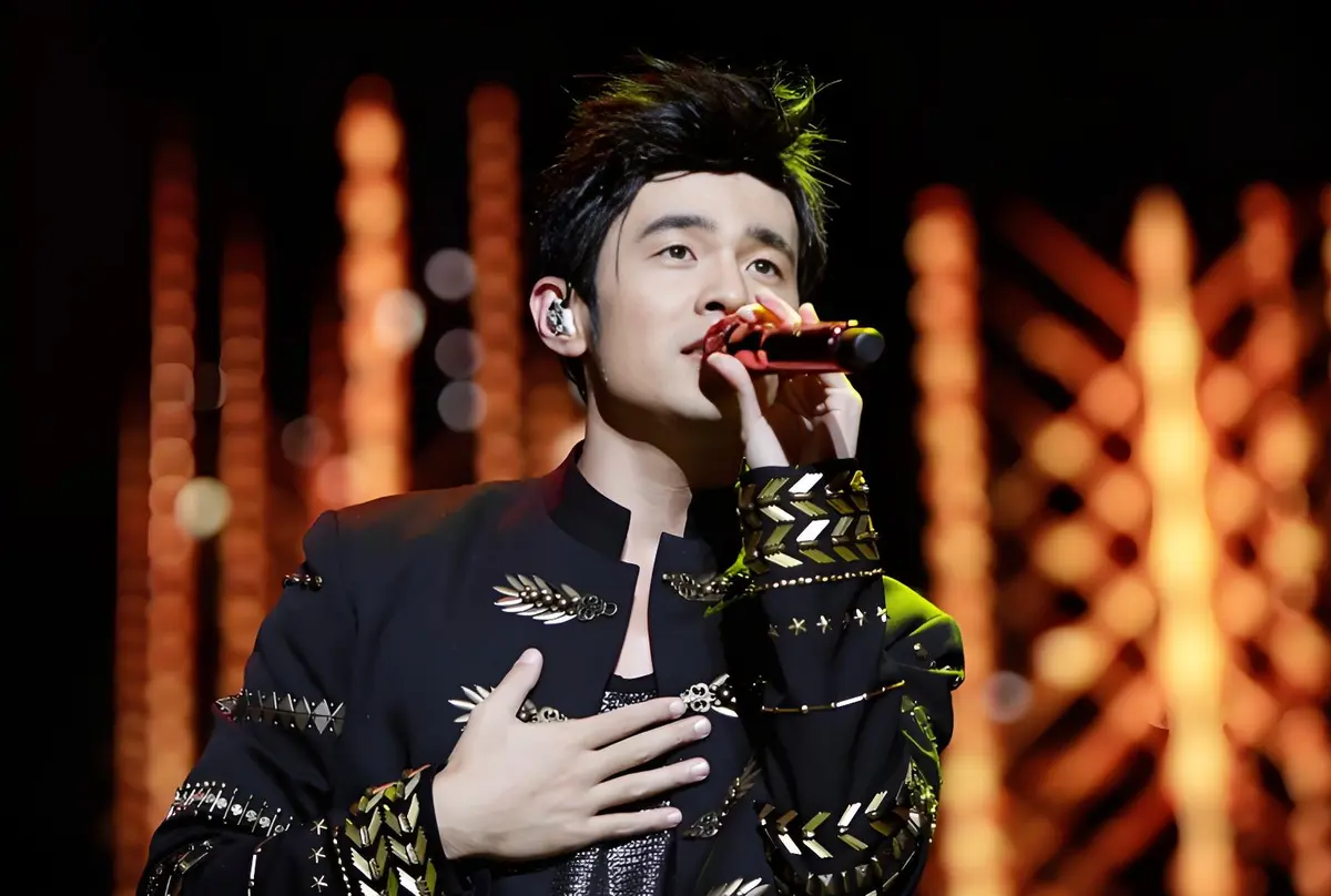 周杰伦歌曲MV合集下载-周杰伦歌曲mp3免费下载-周杰伦演唱会视频高清官方在线观看下载