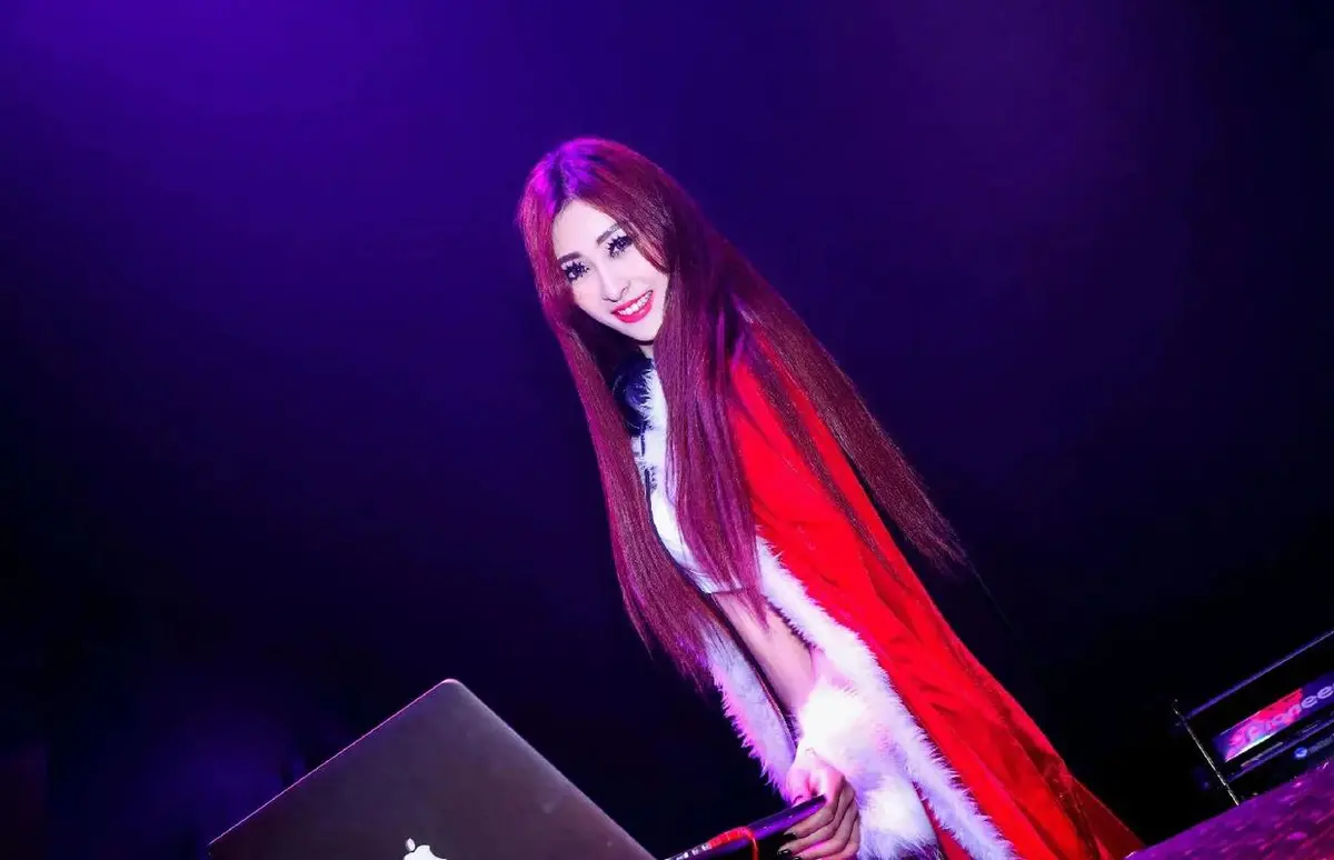 酒吧专业DJ打碟套曲mp3下载-百大打碟慢摇酒吧舞曲英文电子音乐下载