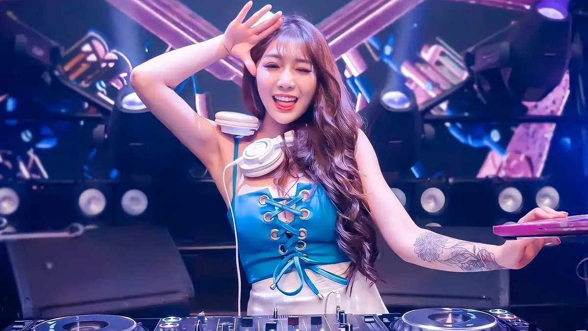 酒吧专业DJ打碟套曲mp3下载-百大打碟慢摇酒吧舞曲英文电子音乐下载