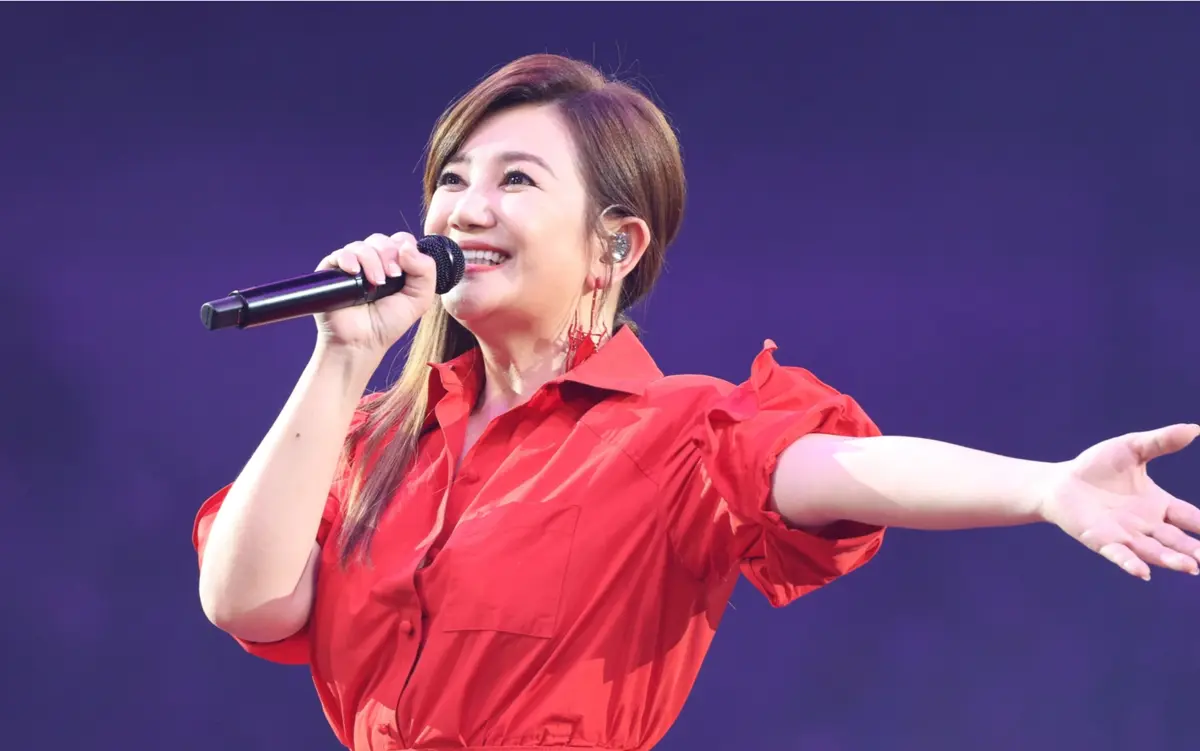 梁静茹歌曲下载-梁静茹1999-2025年所有专辑全部歌曲打包无损音质
