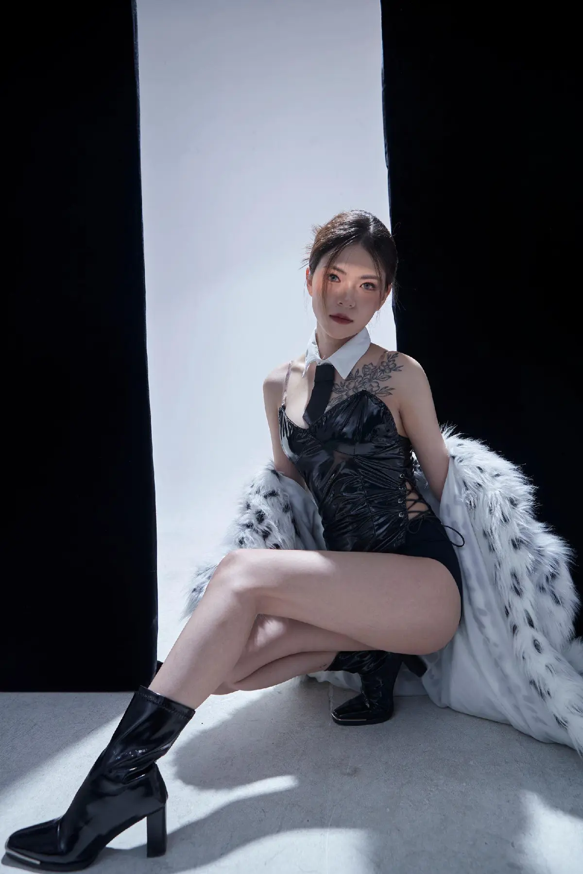 李贞贤歌曲下载-从复古迪斯科到未来电音的女王之路