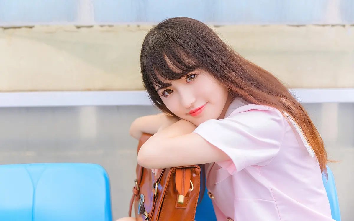 Alin林芯儀-疗愈系嗓音与多元曲风的完美融合